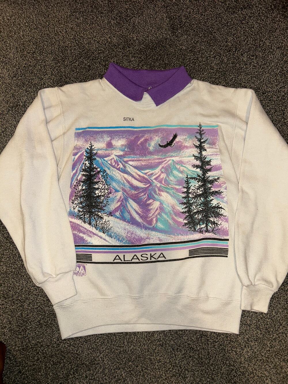1991 Vintage Sitka Alaska collared sweatshirt size M Hanes made in USA,